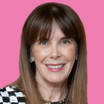 Headshot photo of Julie Spira