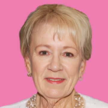 Headshot photo of Karen Ackland